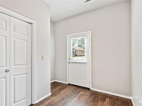 3rd image of 160 N A St #A