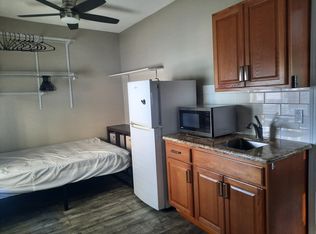 703 Cooke St, Honolulu, HI 96813