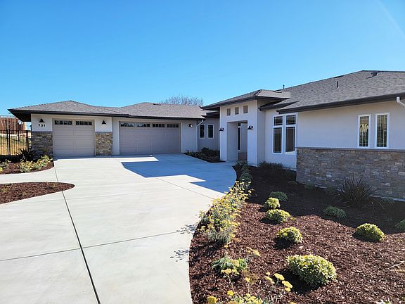 2nd image of 701 Waterford Ct