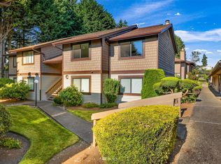 727 143rd Ave NE APT 10, Bellevue, WA 98007