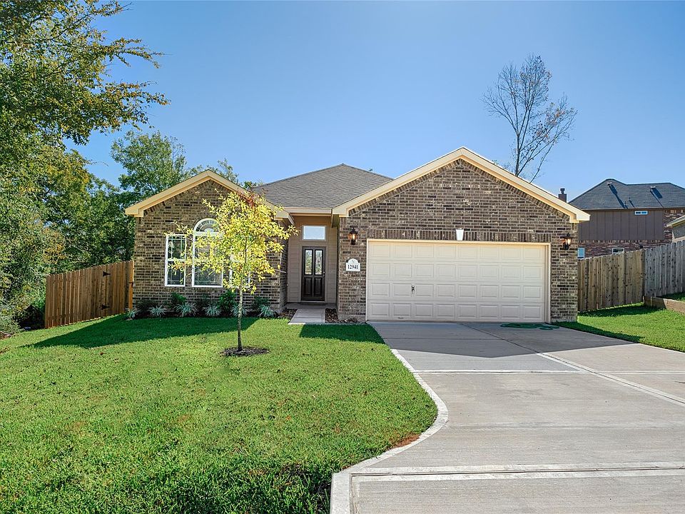 1st image of 12381 Pecan Dr