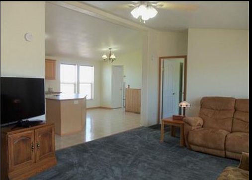 4th image of 15290 Patton Dr