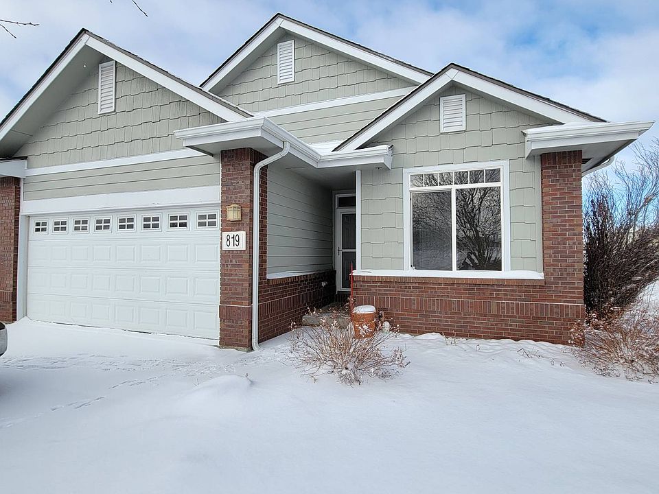 1st image of 819 63rd Ave