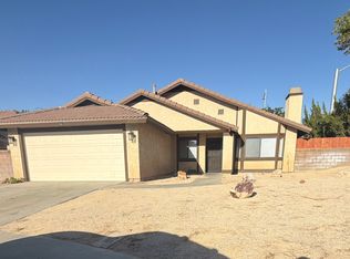 44002 Shad St, Lancaster, CA 93536