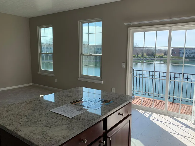 5565 Trammel Ct — Photo 11