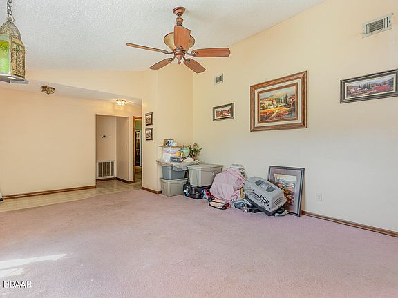 5th image of 1114 Sherbrook Dr