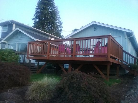 1414 and 1416 from the street, great, quiet neighbors on all sides, new roof and outside paint.