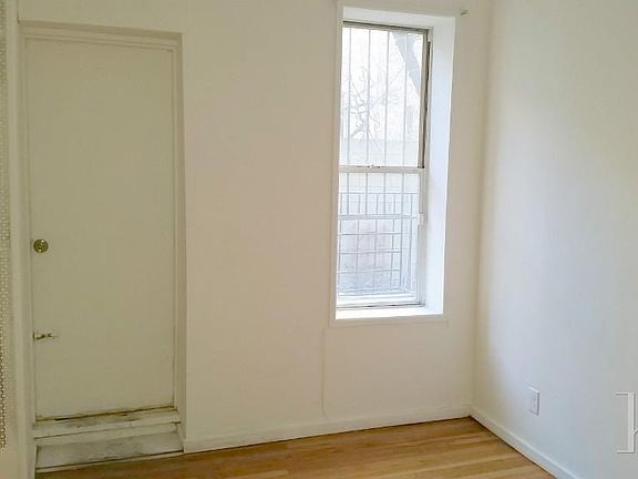 4th image of 163 E 92nd St #2