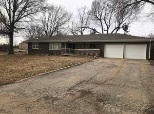 101 Ola St, Leon, KS 67074