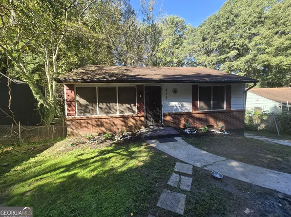 838 Woods Dr NW, Atlanta, GA 30318