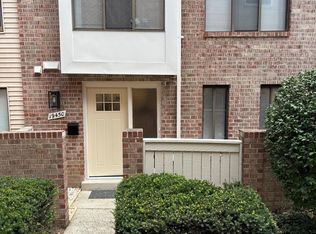 19450 Brassie Pl, Gaithersburg, MD 20886