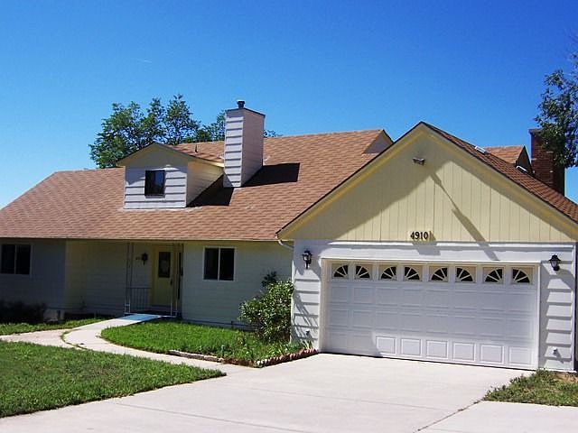 1st image of 4910 Saphire Dr