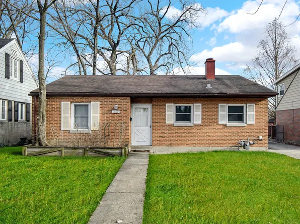 18625 Golfview Ave, Homewood, IL 60430