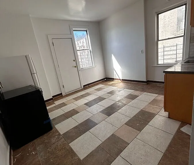 12 Orchard Pl — Photo 8