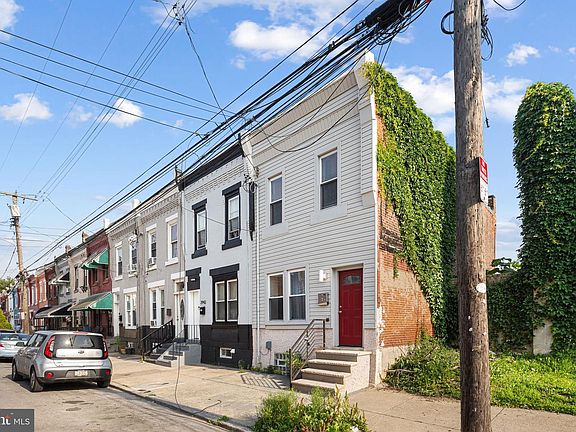 2nd image of 2944 W Susquehanna Ave