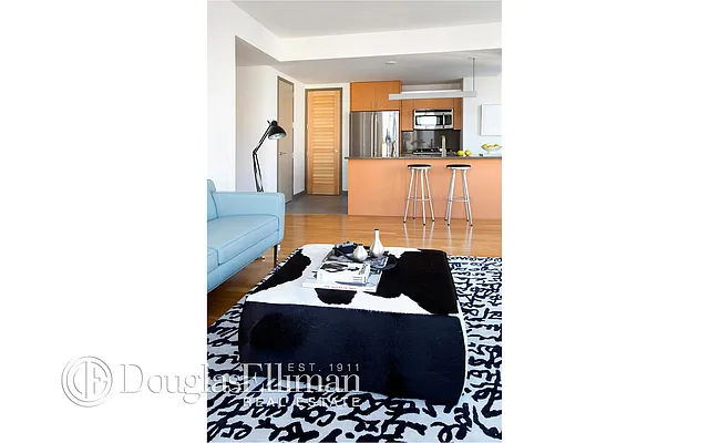 Rented by Douglas Elliman | media 25