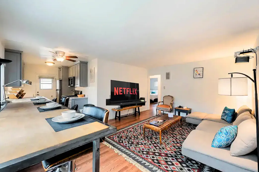 3 bed, 1500 sqft, $5,500 — Photo 2