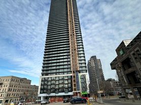 30 Francis St S