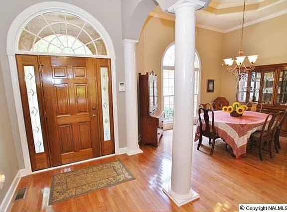 3rd image of 121 Antebellum Dr