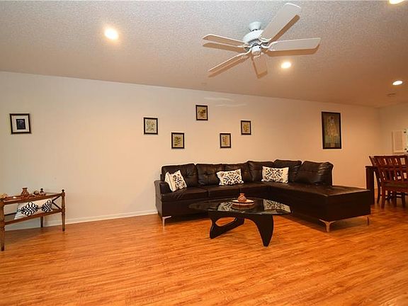 3rd image of 1628 Boathouse Cir #114