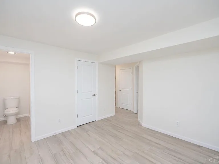 3264 Struble Rd — Photo 9