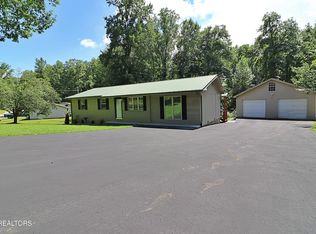 209 Coffee Dr, Helenwood, TN 37755