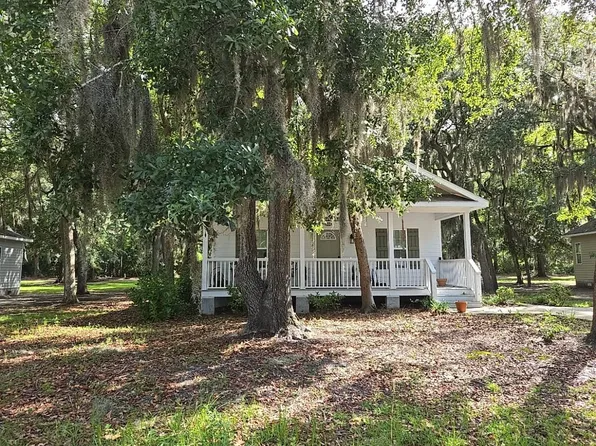 606 Kellsie Cir, Darien, GA 31305