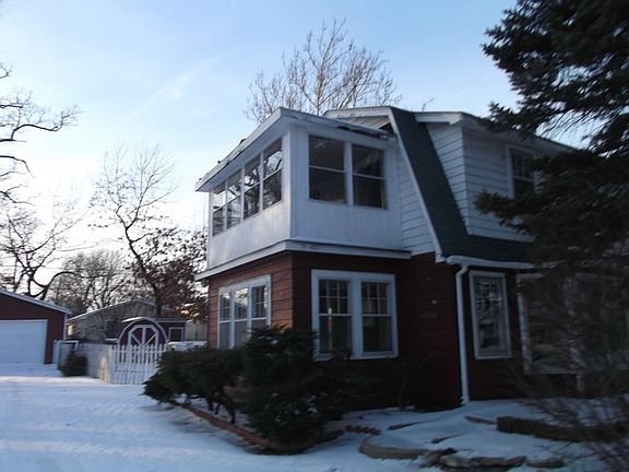 4th image of 332 Grandview Dr