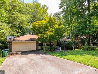 2761 Brackenwood Dr, Snellville, GA, 30039