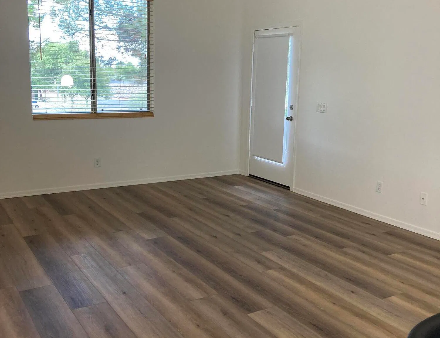 2 bed, 2.0 bath, 1100 sqft, $1,675 — Photo 4