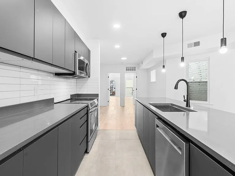 3607 13th St NW — Photo 33