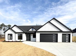 1635 Dickson Rd, Inman, SC 29349