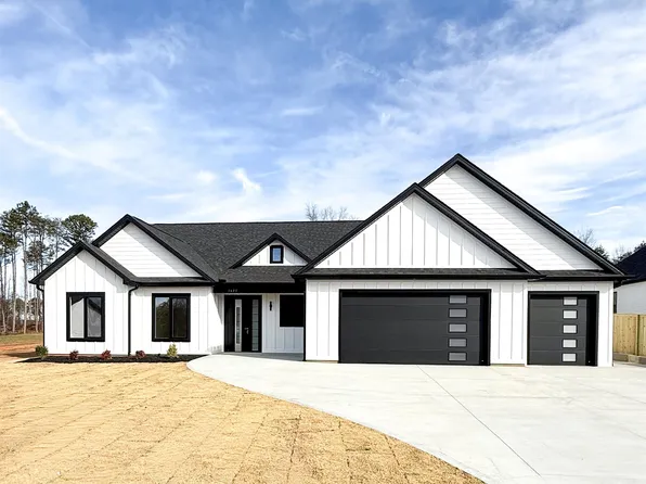 1635 Dickson Rd, Inman, SC 29349
