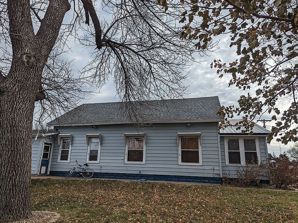 340 Hanson St, Emery, SD 57332 Zillow