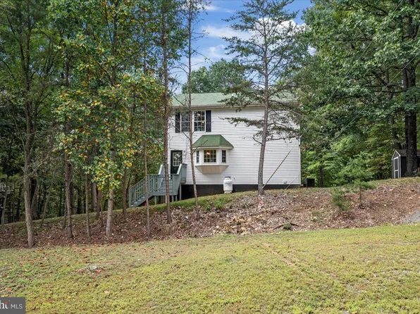 262 Driftwood Dr, Gerrardstown, WV 25420