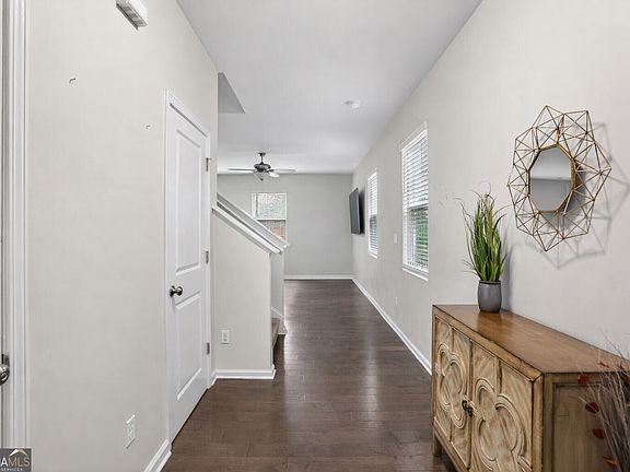 2nd image of 594 Summit Point