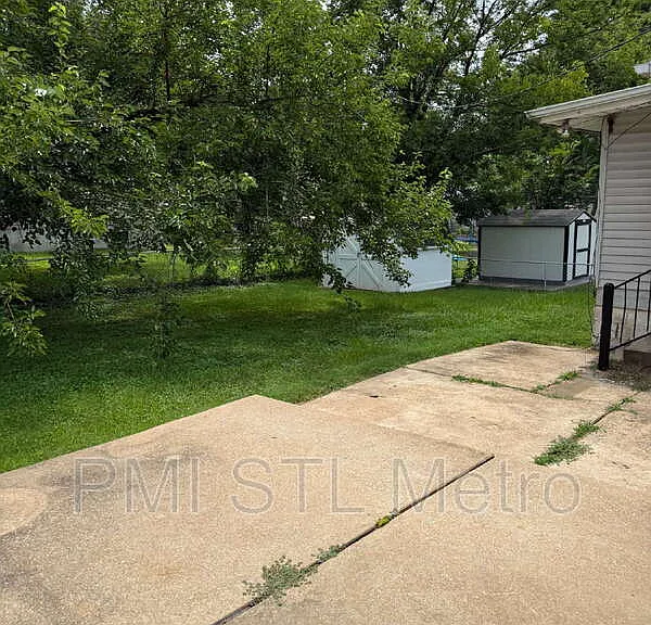 1246 Darr Dr — Photo 10