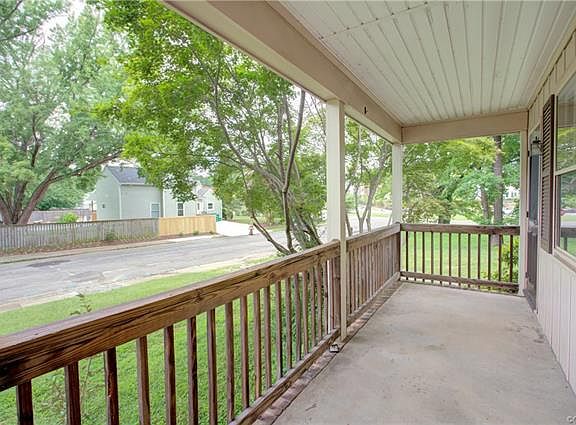 2nd image of 5108 Bromley Ln