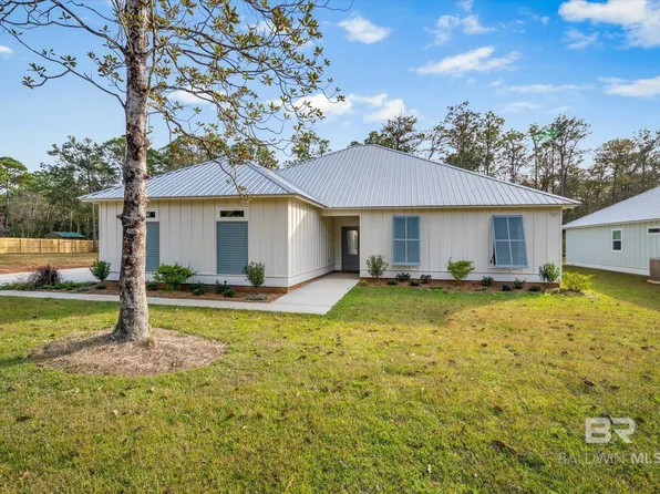 3135 Riverview Dr, Coden, AL 36523