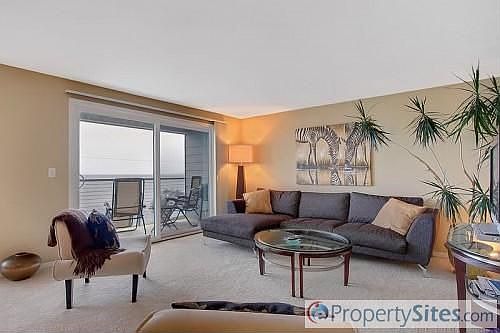 3rd image of 2200 Alki Ave SW #504