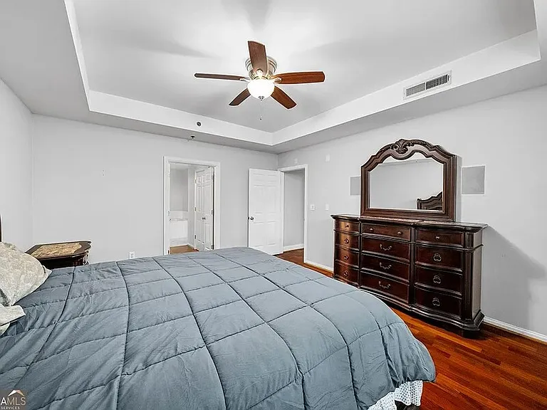 1735 Peachtree St NE #428 — Photo 24
