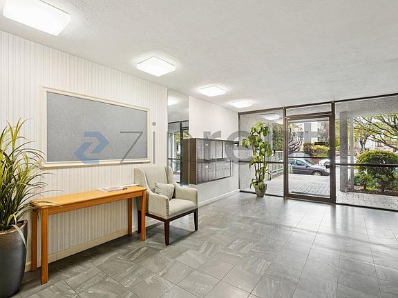 4th image of 365 Perkins St APT 106
