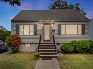 42 Butler St, Revere, MA 02151