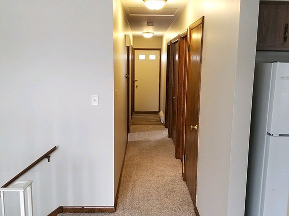 5th image of 9431-33 Kennedy Ave