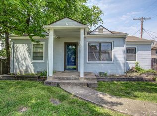 1516 S Columbia Pl, Tulsa, OK 74104