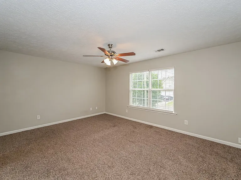1065 Tammy Sue Ln — Photo 9