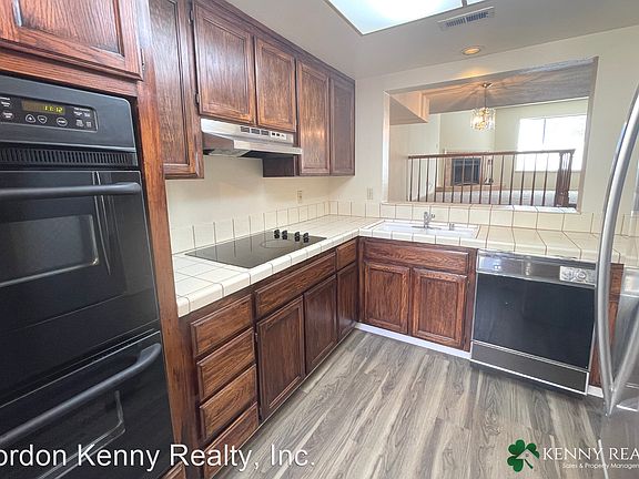 4th image of 225 E Santa Inez Ave APT 3