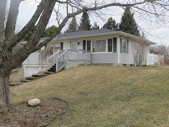 3rd image of 509 Bailey Dr
