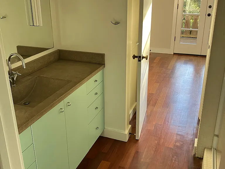 1309 Arch St — Photo 14
