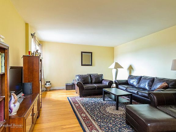 3rd image of 111-45 Queens Blvd Unit B54